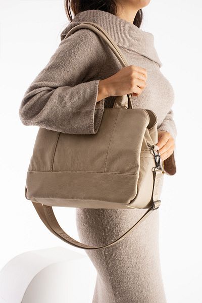 RKY SERENITY Geantă de umăr Mega Bag cu 8 compartimente, complet căptușită, cu design ușor