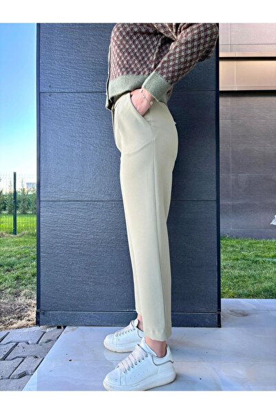 Butik Пільові деталі Преміум Атлас Штани