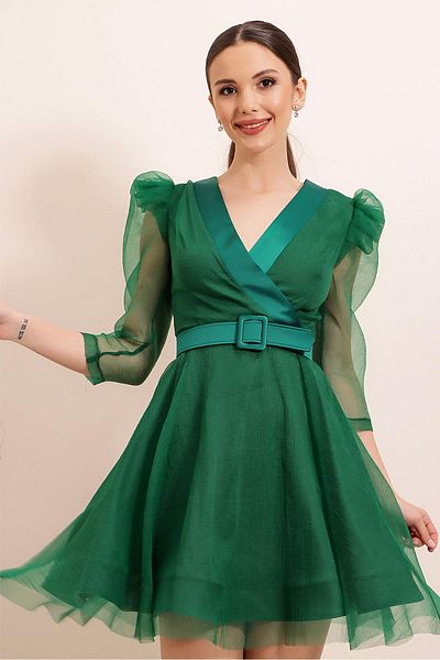 By Saygı Zweireihiges Kleid mit Ballonärmeln und Gürtel