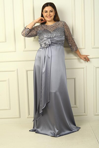 By Saygı Γυναικείο μακρύ φόρεμα με λουλουδάτο πάτο σατέν με επένδυση Gritel Plus Size