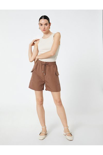 Koton Shorts mit Cargotaschen und Taillenschnürung aus Modalmischung
