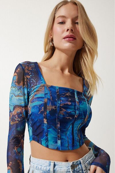 Genel Markalar Uzun Kollu Parlak Desenli Esnek Yapılı Kare U Yaka Korse Görün...