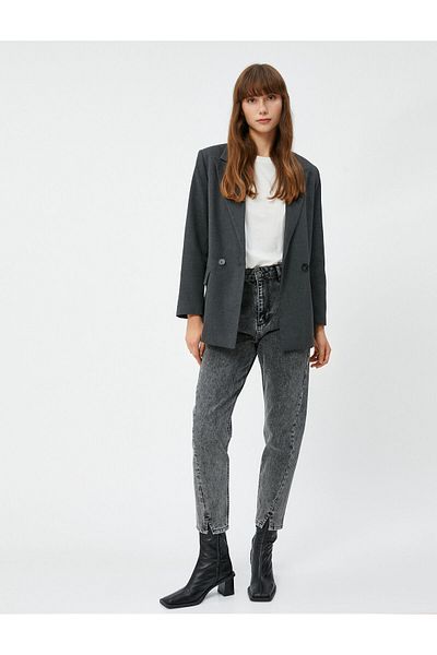 Koton Jeanshose mit normaler Taille, entspannter Schnitt, leichtes schmales Bein – Mom Jean