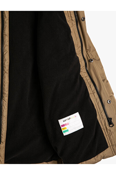 Koton Langer, aufblasbarer Mantel mit Fleece-Futter, gestepptem Kapuzenpullover und Windschutz