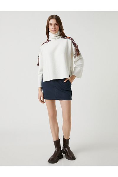 Koton Rollkragenpullover mit Ethno-Details