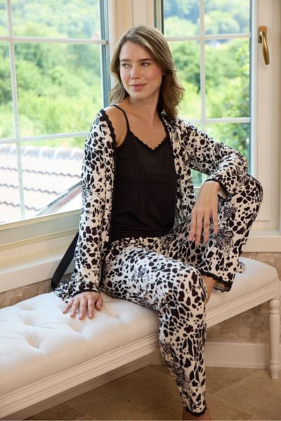 İVY GARDEN SET DE PENTRU NOAPTE DE 3 PIECE DE Pijamale moale pentru femei