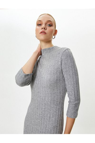 Koton Μίντι Πλεκτό Φόρεμα Μισό μανίκι Crew Neck Slim Fit