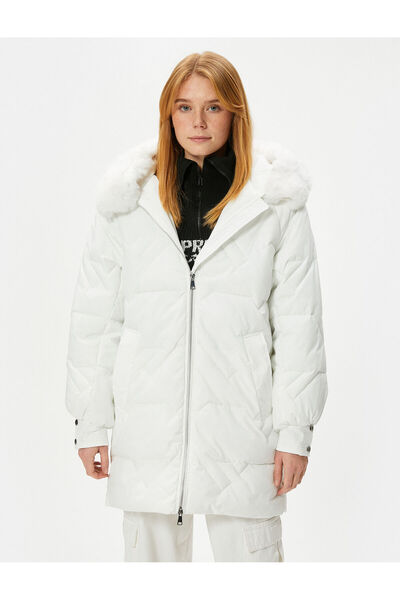 Koton Nafukovací bunda s kapucí na zip a odnímatelná umělá kožešina