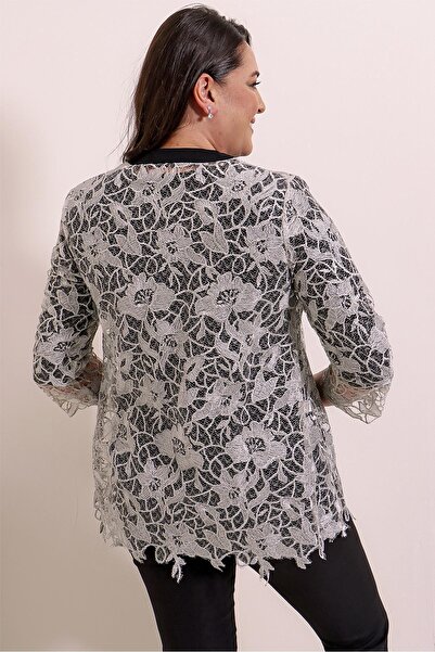 By Saygı Inside Lycra Blouse with Brooch Lace Jacket Plus Size 2-Piece Set