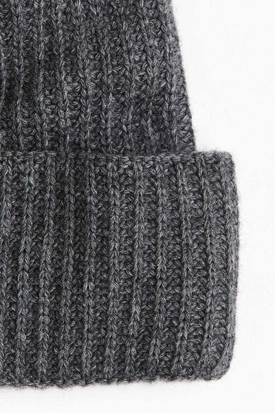 H&M Ribbed wool-blend hat