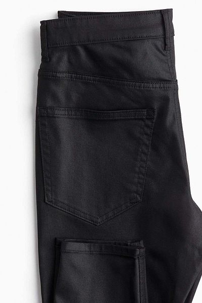 H&M بنطال جينز ضيق يصل إلى الكاحل