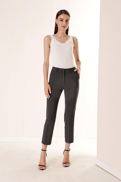 By Saygı Ankle Length Trousers