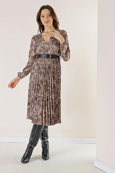 By Saygı Rochie cu guler dublu în talie, căptușită cu model șarpe, din satin