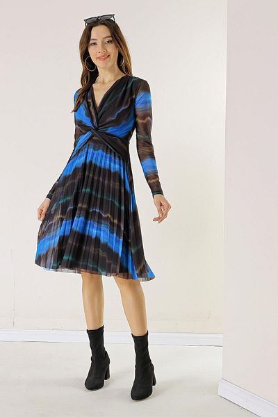 By Saygı Rochie cu guler dublu, căptușit în față, cu model ondulat, pliat din tul