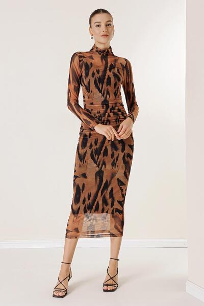 By Saygı Φόρεμα από τούλι με μπροστινή γραμμή με λεοπάρ σχέδιο