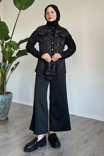 InStyle طقم مكون من قطعتين باللون الأسود مزين بالأحجار واللؤلؤ