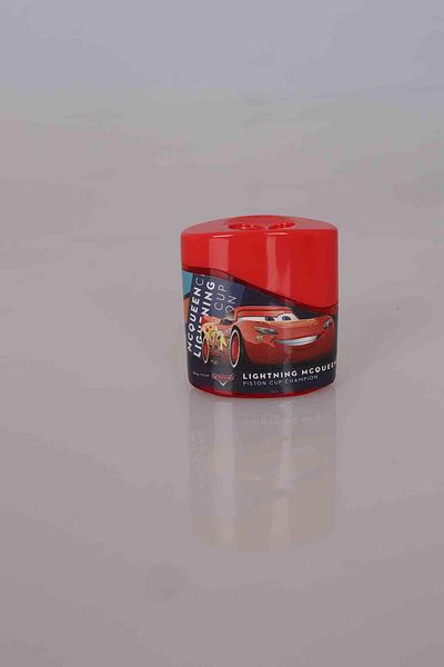 SPIDERMAN مبراة أقلام رصاص ذات شفرات مزدوجة بتصميم خاص للسيارات المرخصة