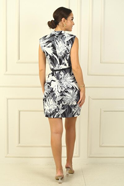 By Saygı V-neck Women's Crepe Dress with Belt and Slits - ChrYsanthemum