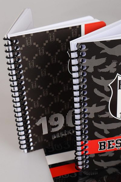 Beşiktaş New Season Licensed - Besiktas Hard Cap Memo Pad and Versatil Tip Pen 0.7 mm Set of 2