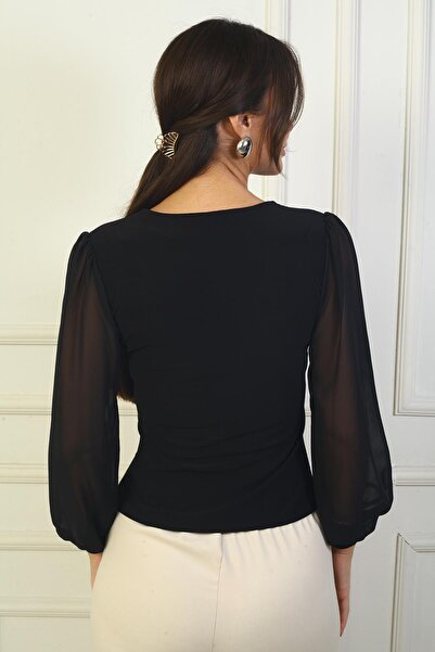 By Saygı Μακρυμάνικη μπλούζα από σιφόν με τριαντάφυλλα