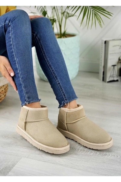 Özkan Ayakkabı Mini Krem Süet Yarım Bot İçi Tüylü Düz Taban Kadın Ayakkabı