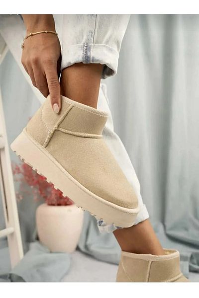 Özkan Ayakkabı Mini Cream Suede Ankle Boots with Feather Inside Flat Sole Women's Shoes