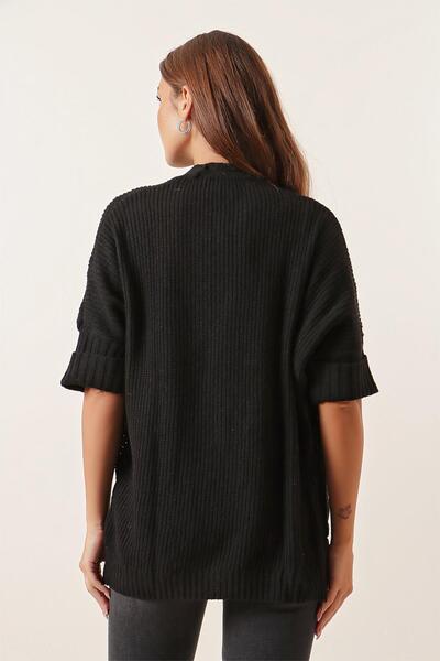By Saygı Knitwear Poncho Cardigan with Half Bat Sleeve Pockets