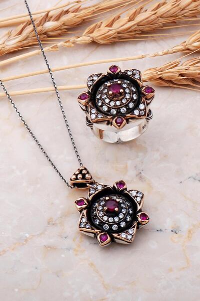 Sümer Telkari Kök Yakut Taşlı Elmas Montürlü Gümüş Set 2518