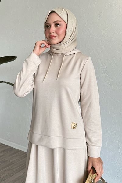 InStyle Béžový dvojitý oblek s podrobným znakem