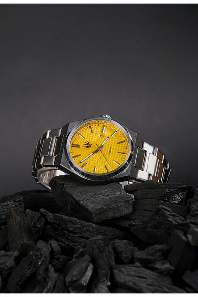 WATCHOFROYAL Vortex Silver Yellow Steel Wristwatch