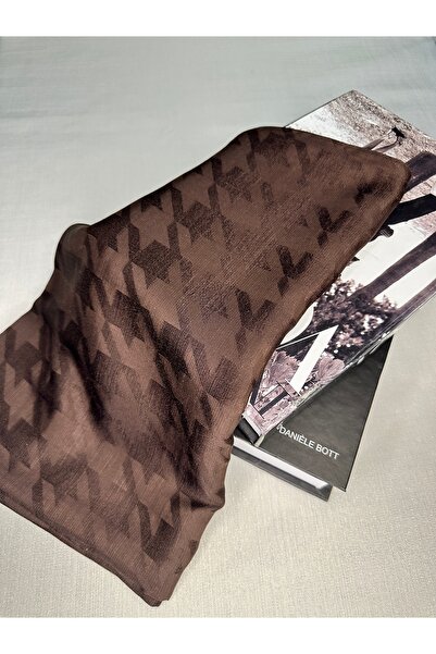 BeyceModa Piramit monogram kazayağı desenli şal