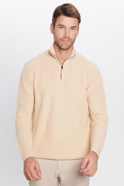 Tudors Slim-Fit-Strickpullover für Herren mit Reißverschluss und cremefarbenem Stehkragen