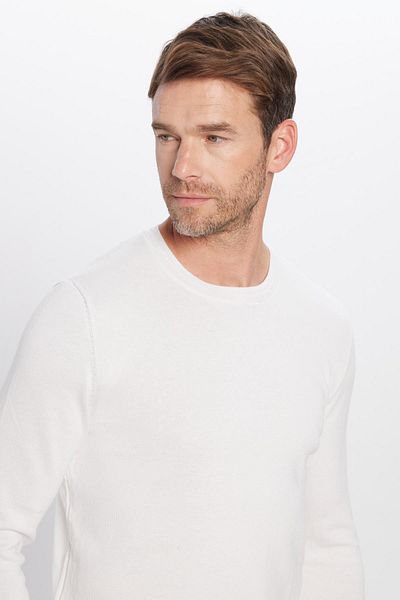 Tudors Men's Slim Fit Narrow Cut Crew Neck Sweater
