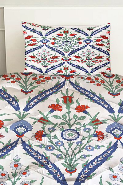 3D ELSE HALI Blue and Red Tulip Patterned Double Quilted Quilt Pillow