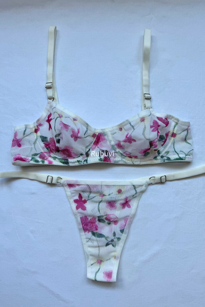 Rubuvi Eva Γυναικείο Δαντελένιο Bralet και Σετ σουτιέν Dowry - Σλιπ με καρδιά και εσώρουχο