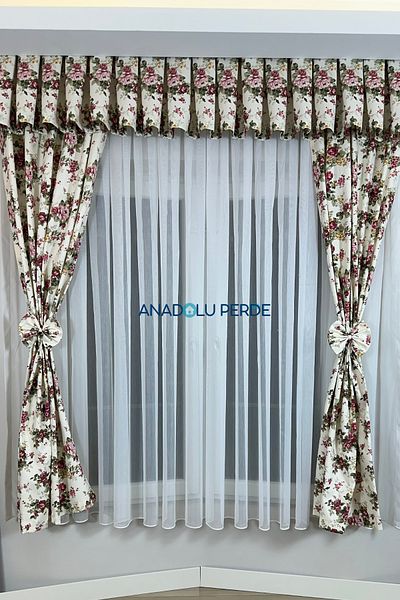 GLOMAR Modern Kitchen Curtain - 1/3 Rose Pattern, Pink Farbella Cornice, Short Background