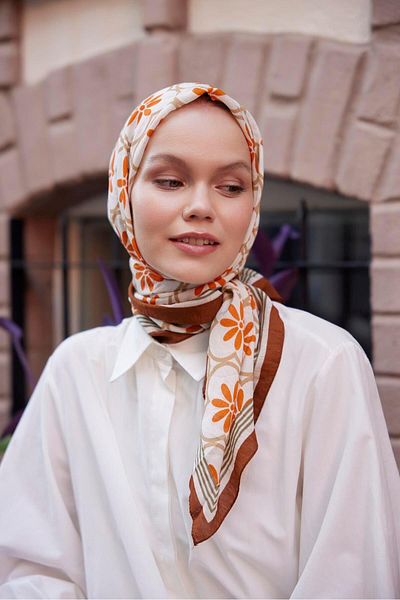Şalland Red Brown Baroq Patterned Scarf