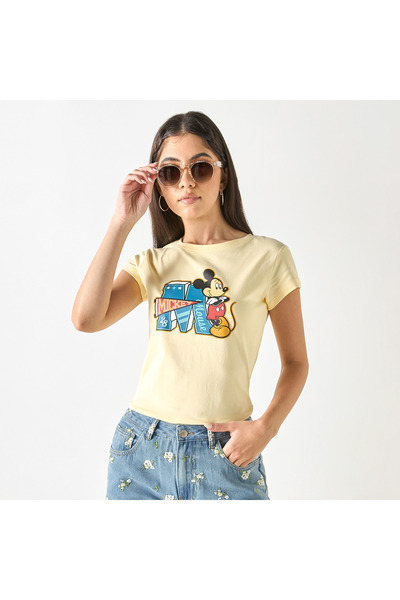 SP Characters تي شيرت بطبعة ميكي ماوس مع رقبة دائرية وأكمام قصيرة