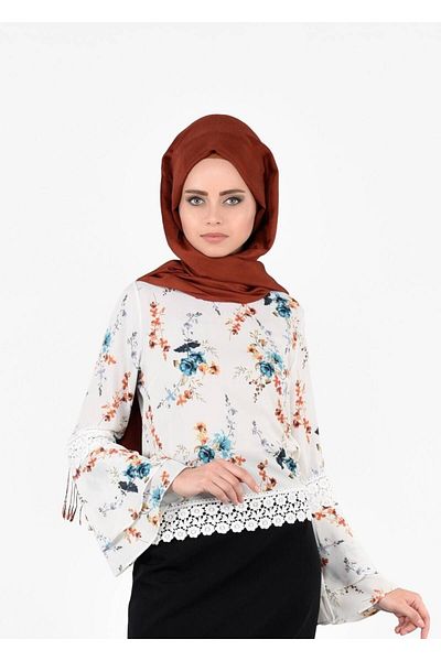 TRENDTESETTÜR Women's Ecru (EKRU-BLUE) Floral Patterned Blouse 3011
