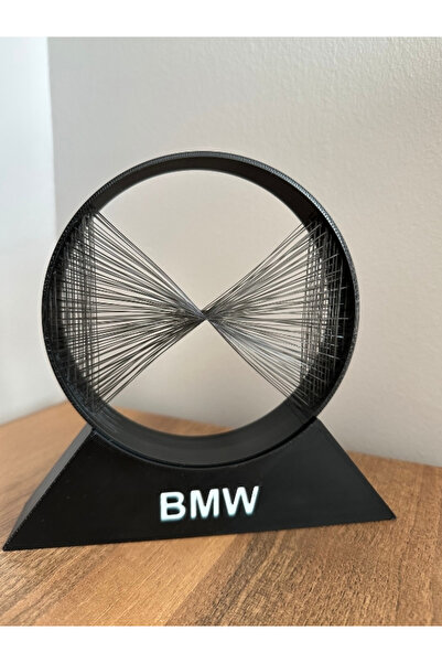 figürüm BMW Logolu Çizgisel Dekor – Siyah Masaüstü Biblo