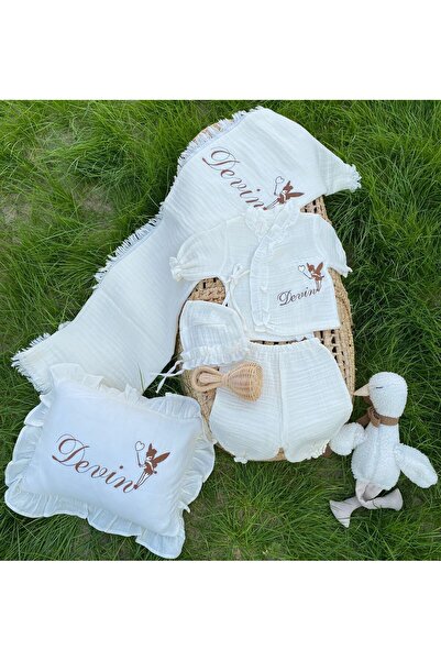 VolleM İsimli Nakışlı Müslin 5'li Hastane Çıkış Seti( Müslin Battaniye,Yastık...