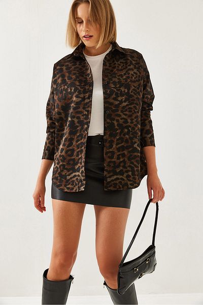 Bianco Lucci Women's Leopard Print Bat Sleeve Shirt 60251990
