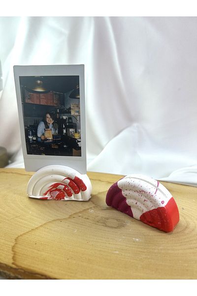 Melouro Red Design Rainbow 2-Piece Photo and Card Holder Set, Note Holder, Note Name Holder Set