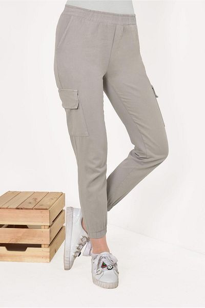 TRENDTESETTÜR Beige Cargo Pants - Women's t 3503