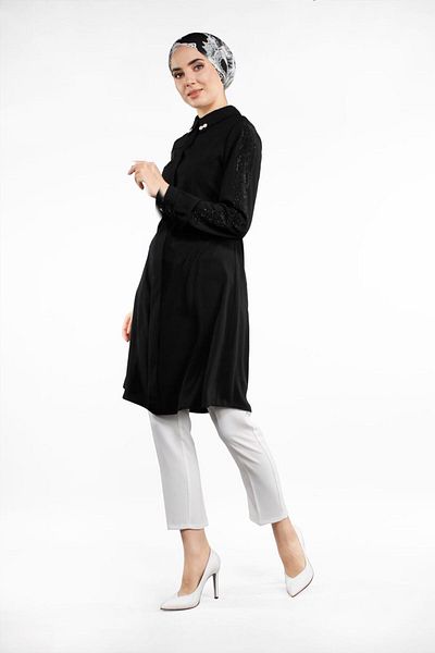 TRENDTESETTÜR Women's Black Tunic with Jewelled Sleeves 48791