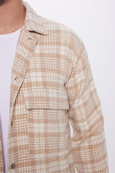 Tudors Erkek Relax Fit Rahat Kesim Çıtçıtlı Çift Cepli Kareli Kışlık Apaş Yaka Mont Gömlek