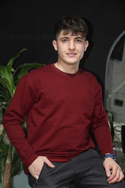KILIÇ MODA Мъжки суитшърт с кръгло яке