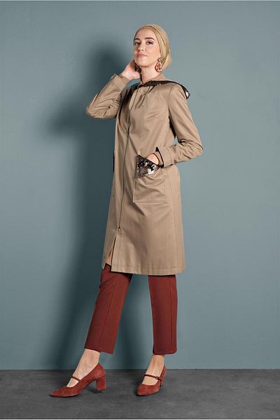 TRENDTESETTÜR Γυναικεία καφέ (CAMEL) τσέπες με παγιέτες καμπαρντίνα με κουκούλα 10125