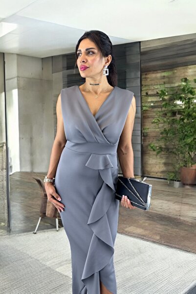 ALFUDO Moda Collection Kadın Scuba Dalgıç Kumaş Kruvaze Yaka Eteği Volanlı Gri Elbise