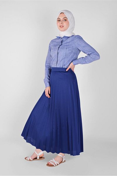 TRENDTESETTÜR تنورة نسائية بطيات باللون الأزرق الداكن (SAKS) 1961